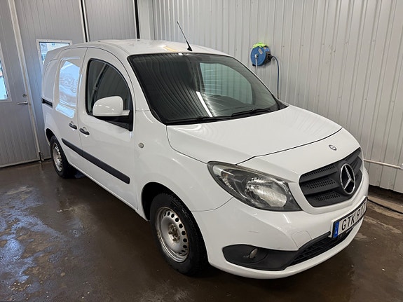 Mercedes-Benz Citan 109