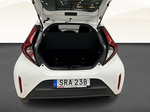 Toyota Aygo X 13 of 19