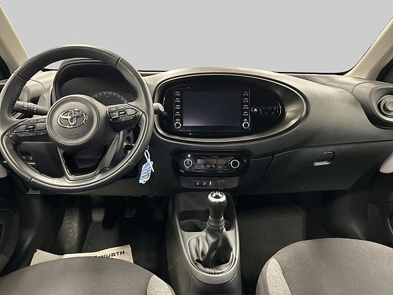 Toyota Aygo X 12 of 19
