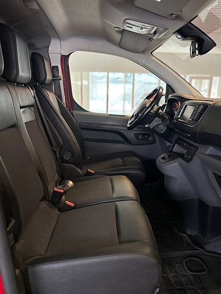 Peugeot Expert 5 of 5