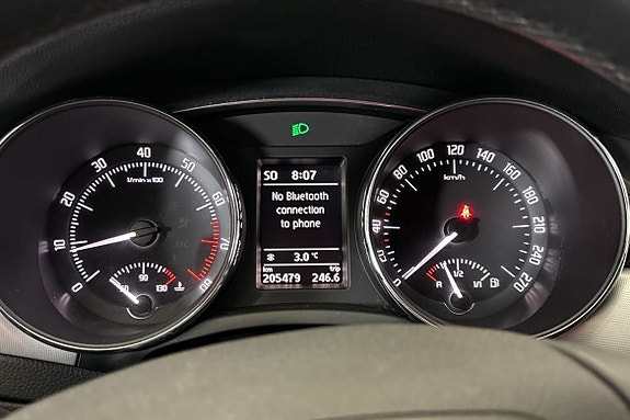 Skoda Superb 7 of 15