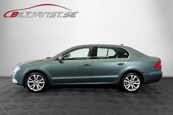 Skoda Superb 2 of 15