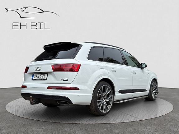 Audi Q7 5 of 5