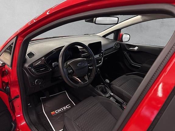 Ford Fiesta 10 of 24