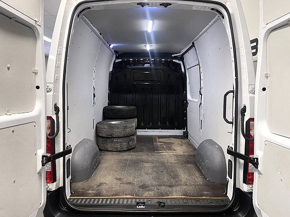Renault Master 19 of 19