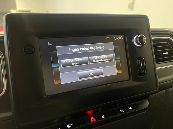 Renault Master 17 of 19