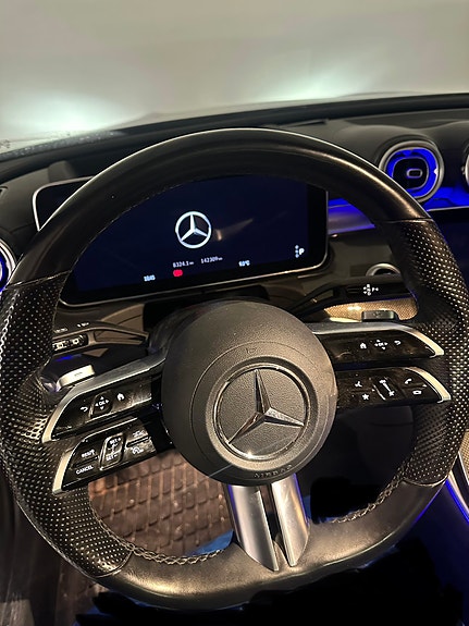 Mercedes-Benz C220 d 15 of 18