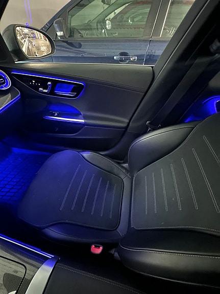 Mercedes-Benz C220 d 13 of 18
