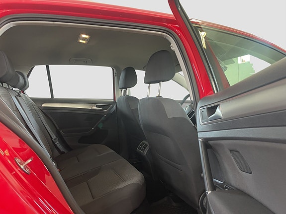 Volkswagen Golf I 15 of 18