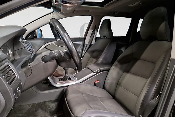 Volvo XC70 3 of 17