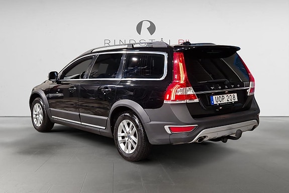 Volvo XC70 5 of 17