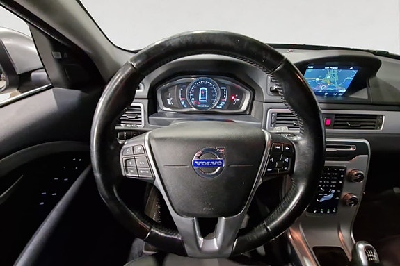Volvo XC70 13 of 17