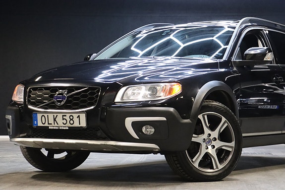Volvo XC70 4 of 5