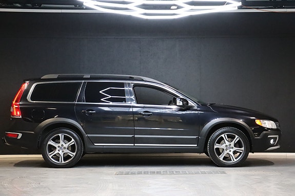 Volvo XC70 8 of 30