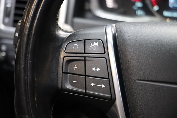 Volvo XC70 24 of 30