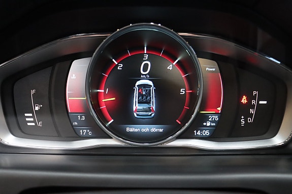 Volvo XC70 30 of 30