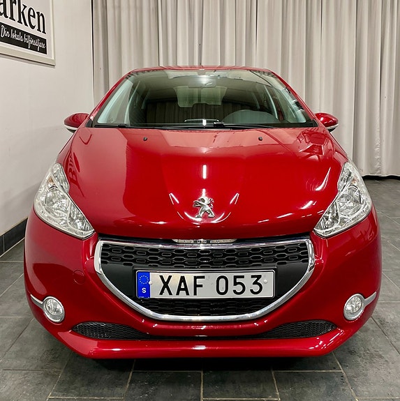 Peugeot 208 4 of 23