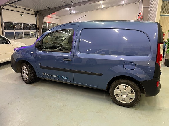 Renault Kangoo Express 3 of 5