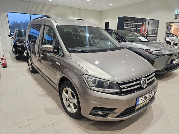 Volkswagen Caddy Maxi 2 of 5