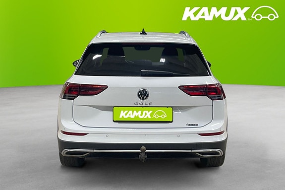 Volkswagen Golf Alltrack 5 of 5