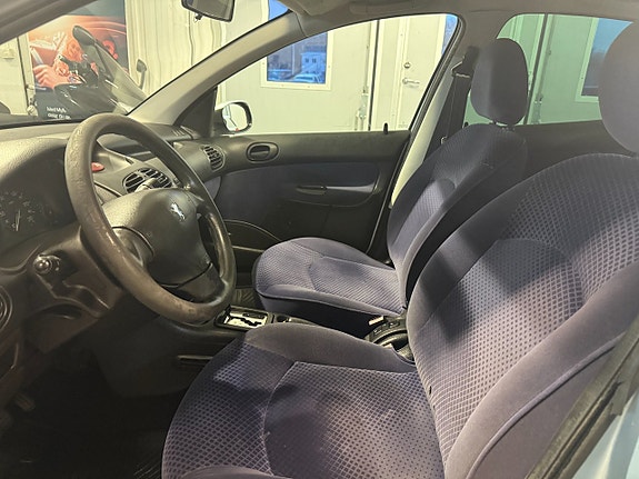 Peugeot 206 7 of 11