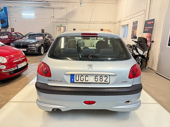 Peugeot 206 11 of 11