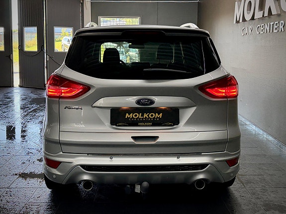 Ford Kuga 7 of 16