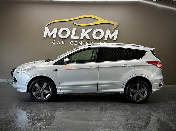Ford Kuga 5 of 5