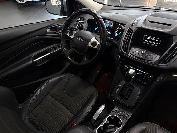 Ford Kuga 16 of 16