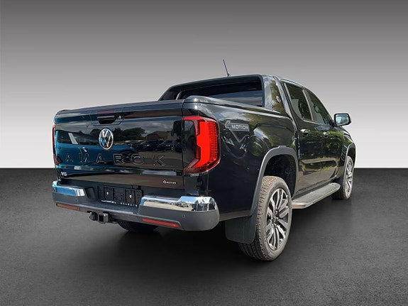 Volkswagen Amarok 2 of 5