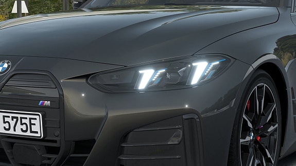 BMW i4 6 of 13