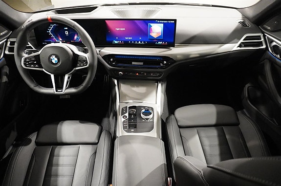 BMW i4 10 of 18