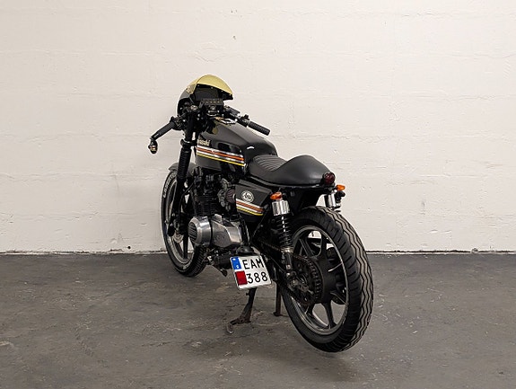 Kawasaki Z550 Caferacer, Unik ombyggnation, Rätt stuk*SÅLD* 6 of 13