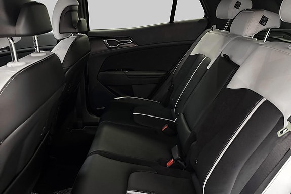 Kia Sportage 12 of 25