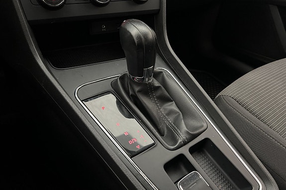 Seat Leon 17 of 22