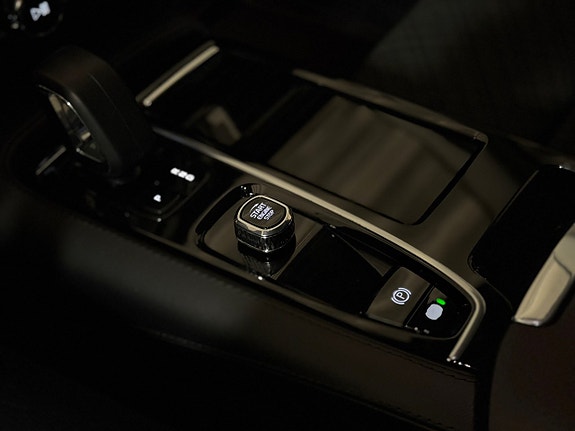 Volvo V60 24 of 28