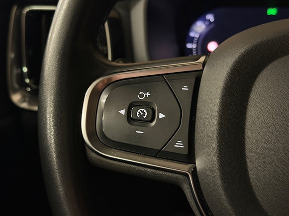 Volvo V60 22 of 28