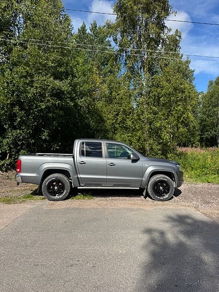 Volkswagen Amarok 6 of 6