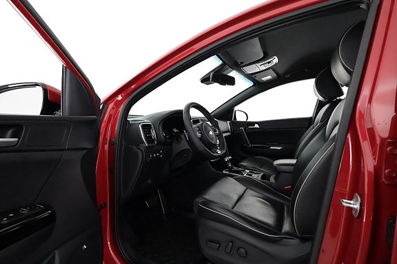 Kia Sportage 10 of 26