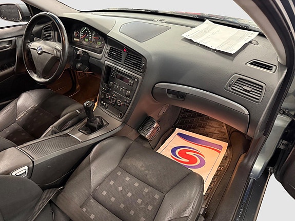Volvo S60 17 of 18