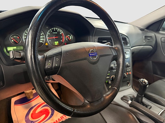 Volvo S60 10 of 18
