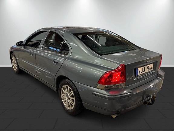 Volvo S60 7 of 18