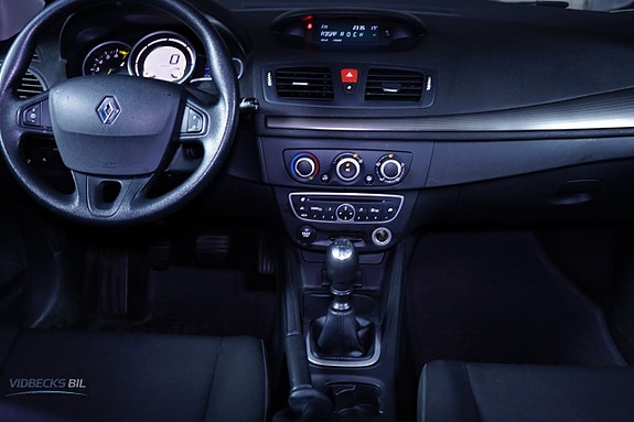 Renault Megane 9 of 15