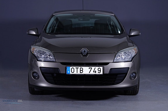 Renault Megane 2 of 15