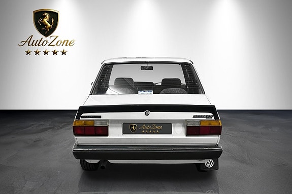 Volkswagen Jetta 6 of 9