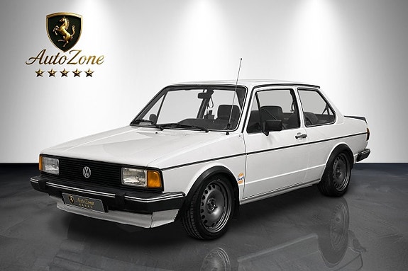 Volkswagen Jetta 2 of 5