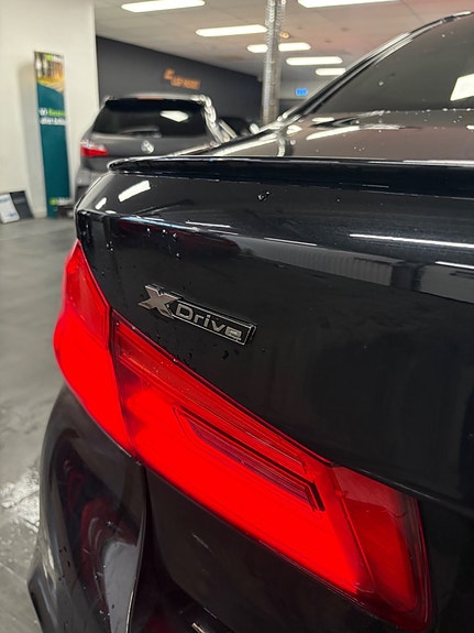 BMW M550i 25 of 30