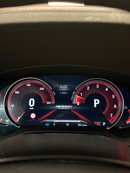 BMW M550i 17 of 30