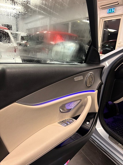 Mercedes-Benz E220 d 11 of 19