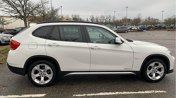 BMW X1 3 of 13